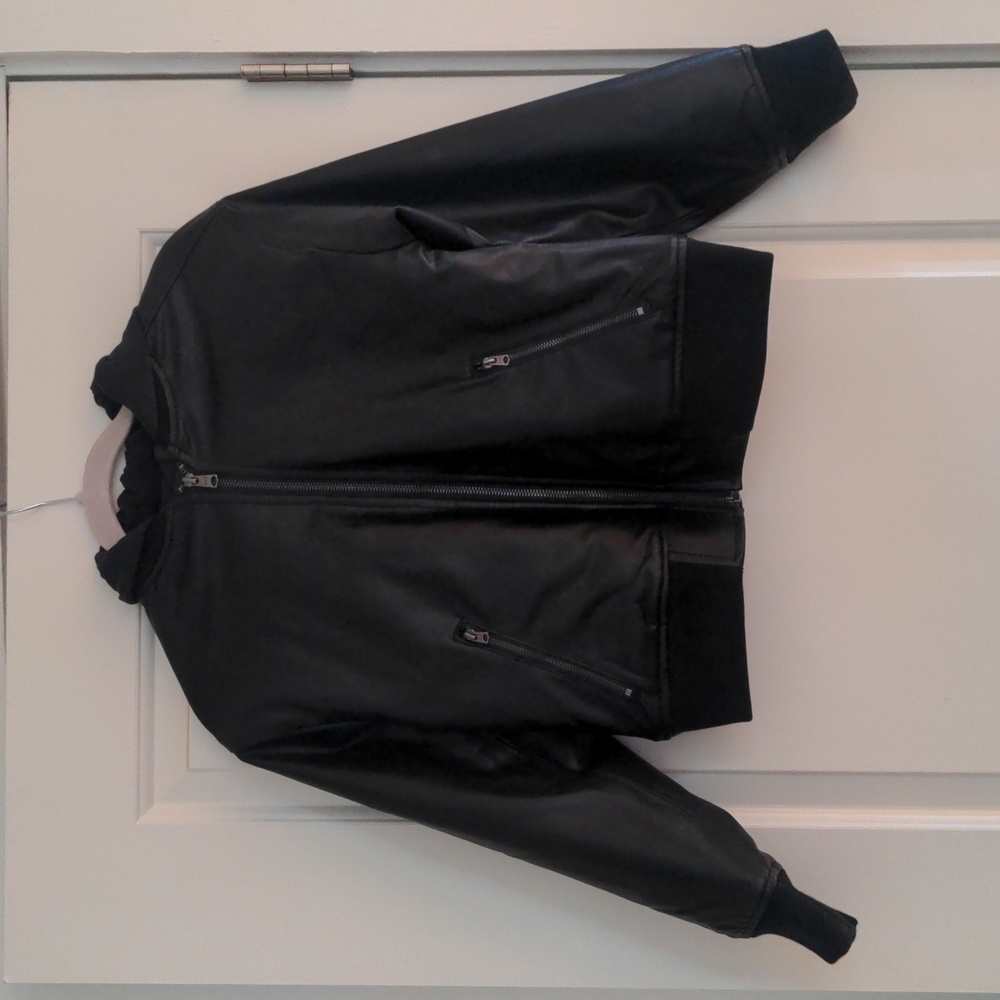 Boys Black Faux Leather Abercrombie Jacket youth size 9/10